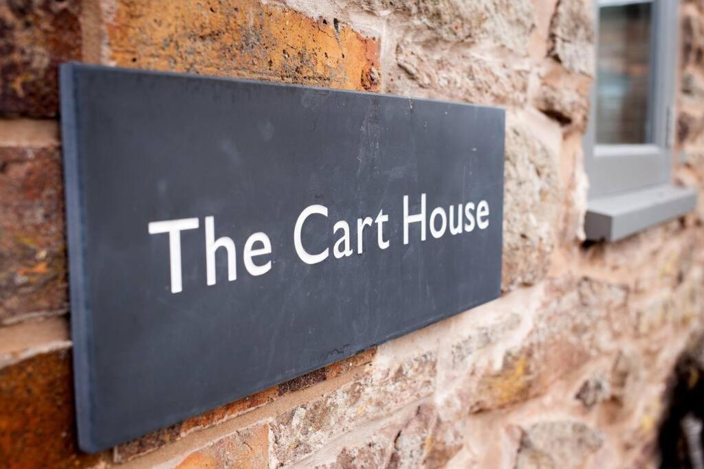 ブリッジノースThe Cart House - Beautiful Contemporary Barn - Hot Tubアパートメント エクステリア 写真